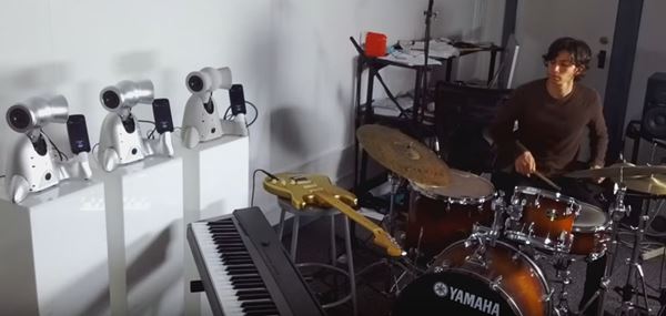 robots improvisando musica jazz